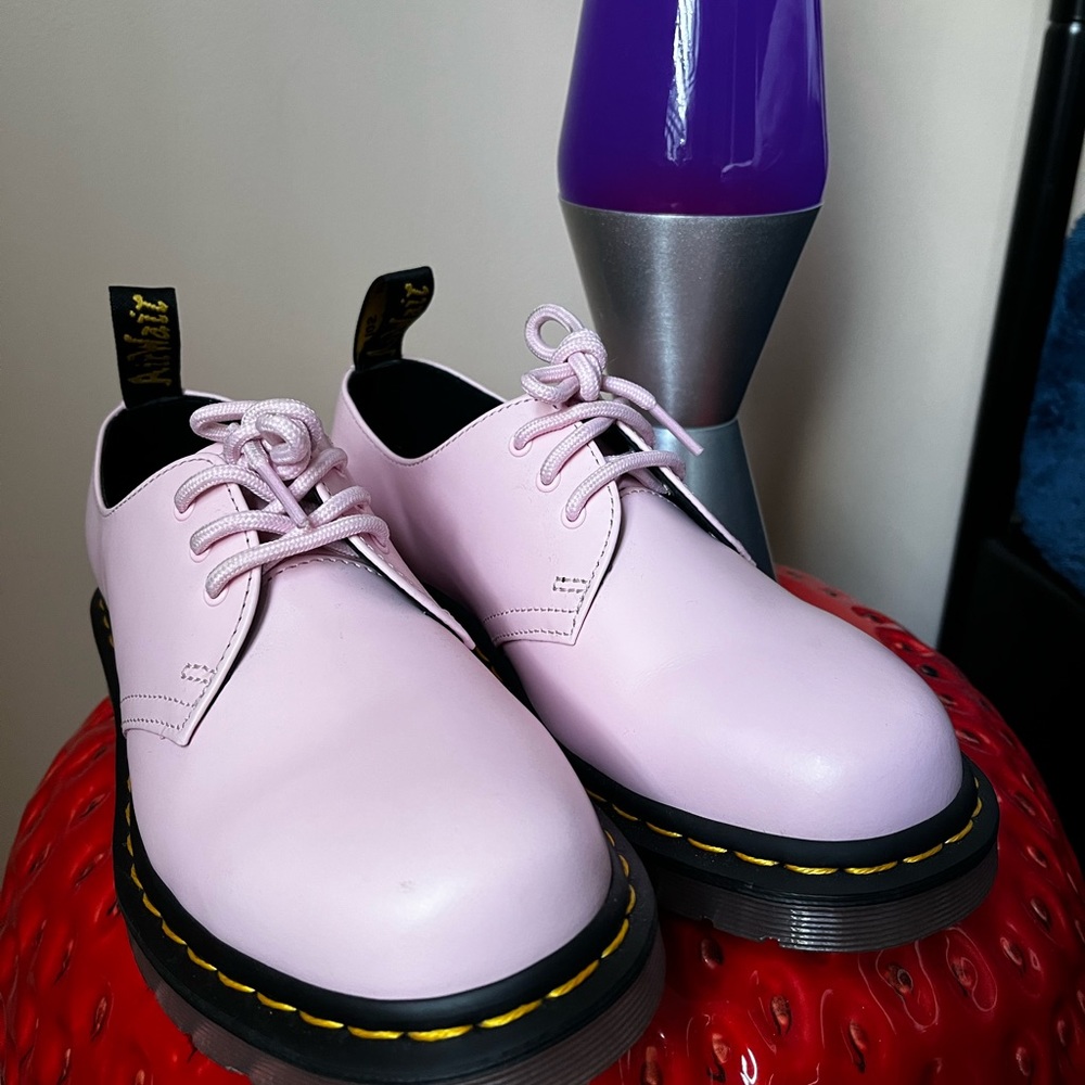 1461 Pale Pink Dr. Martens